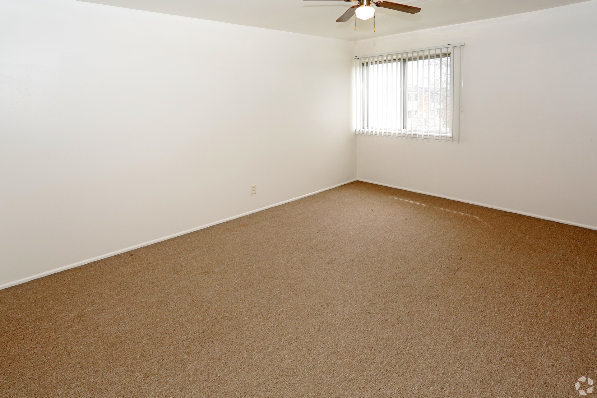 Arrowtree Apartments second bedroom in Okemos Michigan